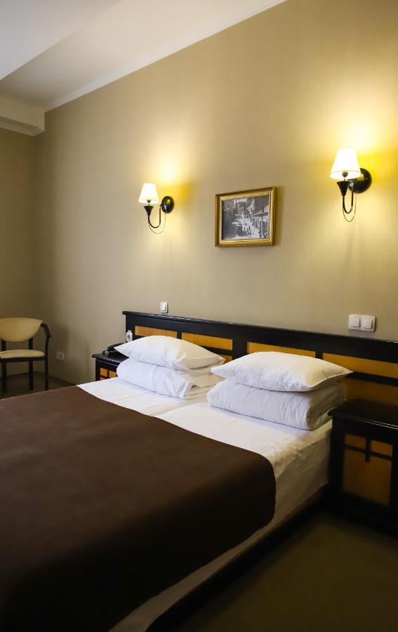 Georg Palace Hotel Tsjernivtsi Eksteriør bilde